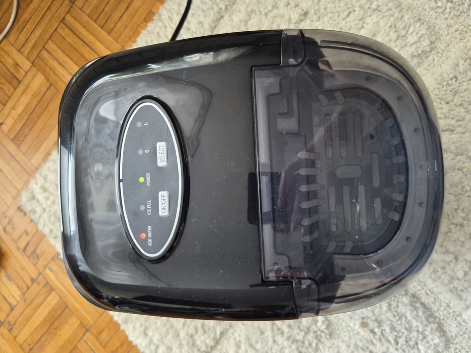 Kostkarka do lodu  VPCOK HZB-12/C