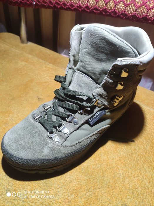 Ботинки зима 39 розмір