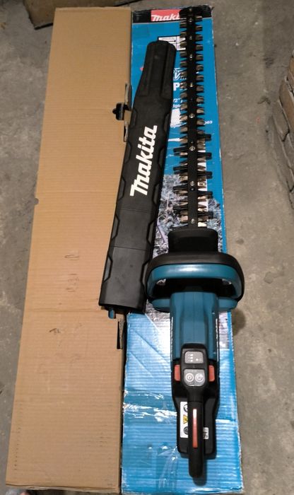 Nożyce do żywopłotu 75cm XGT UH007GZ Makita. Bardzo dobry stan.