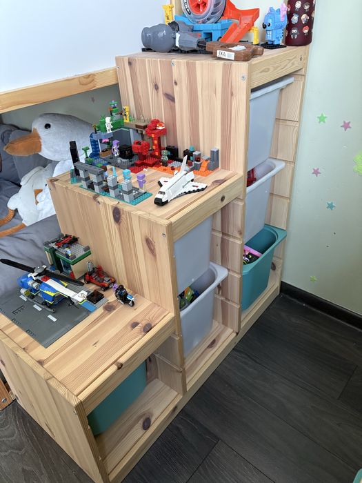 2 regały Trofast Ikea do pokoju dzieciecego