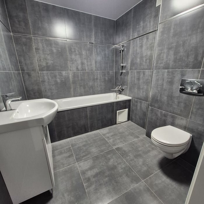 Продаж 2к квартири пр-т Свободи  з новим ремонтом