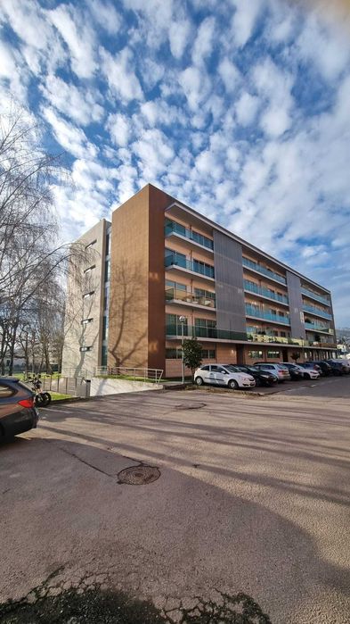 Apartamento T3 Semi duplex