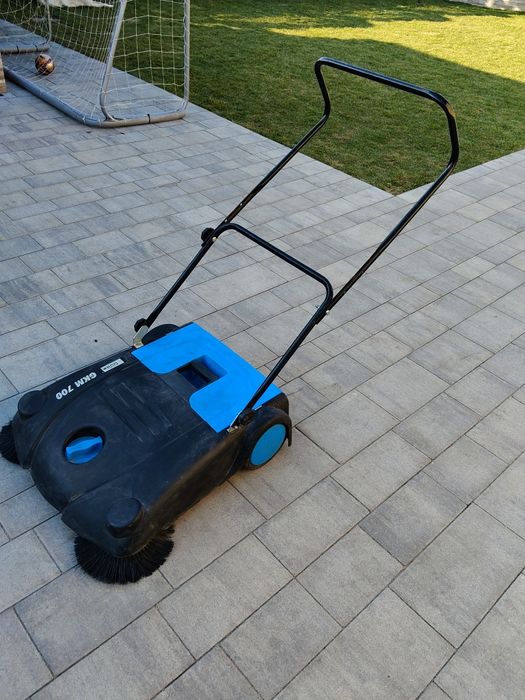 Zamiatarka Gude ręczna pchana