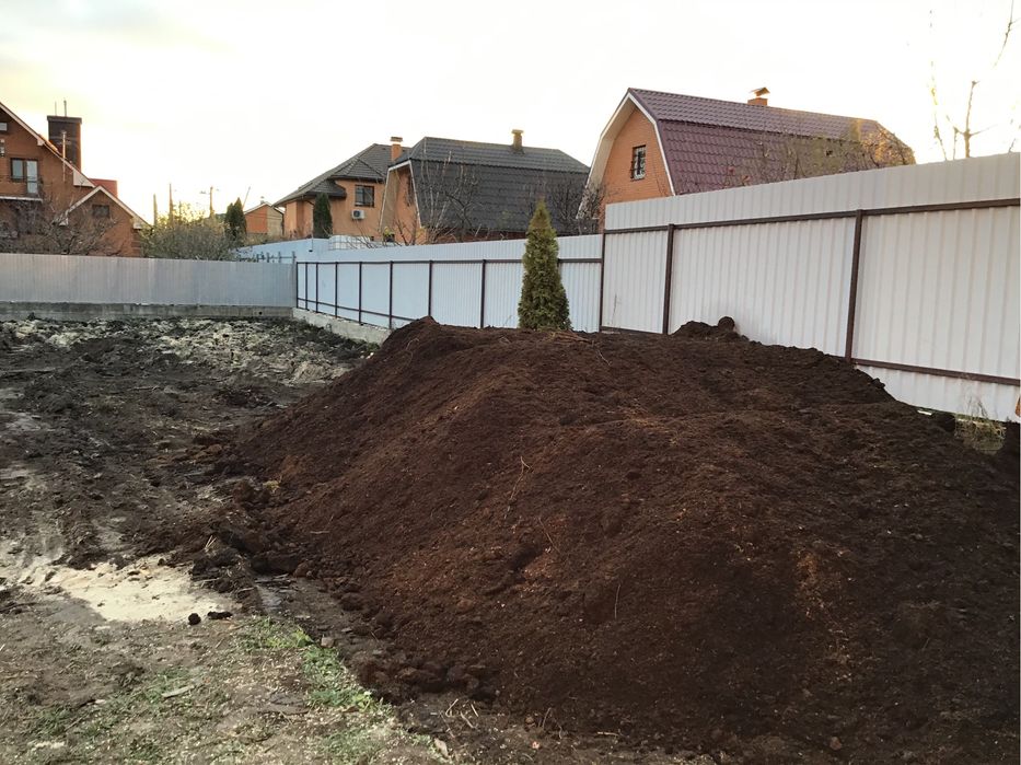 Добриво для грядок, теплиць. Перегній кінський
