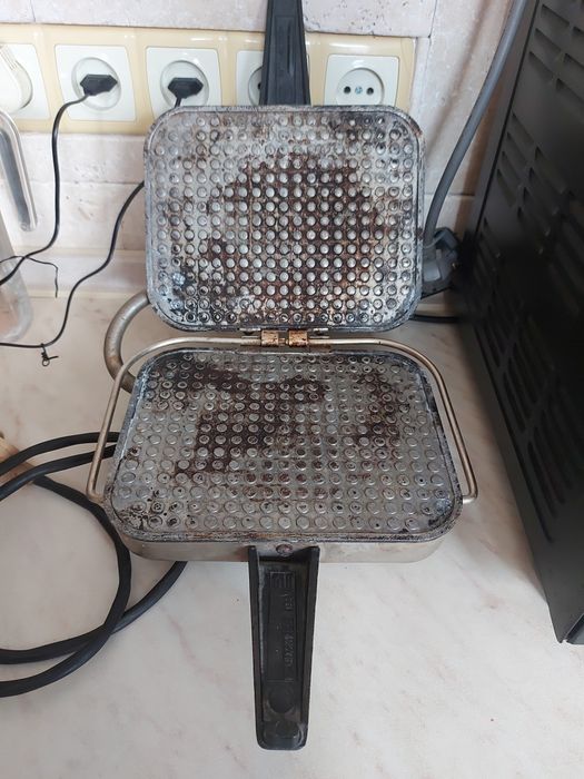 Вафельница времен СССР