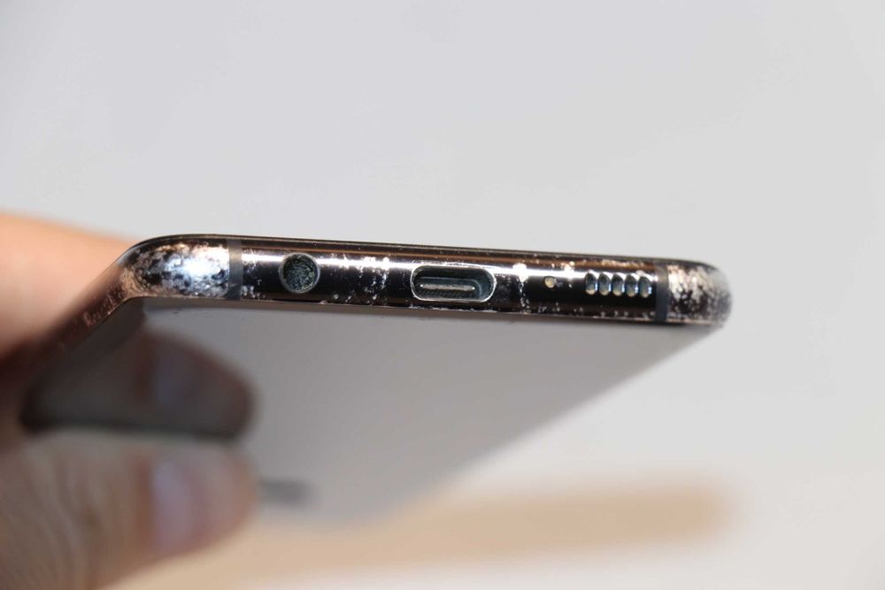 Samsung Galaxy S10e G970 DS 6/128GB Black!  Exynos