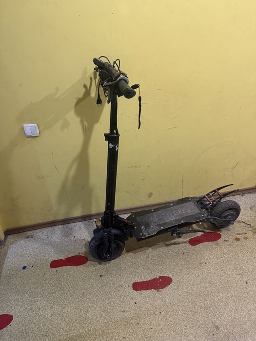 Продам самокт Like.Bike solo