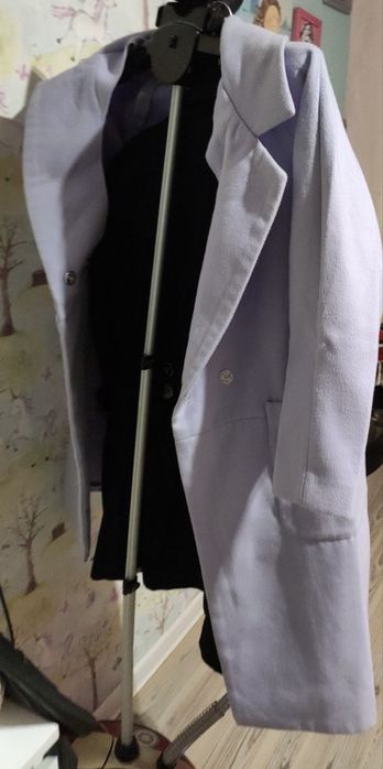 Пальто жіноче