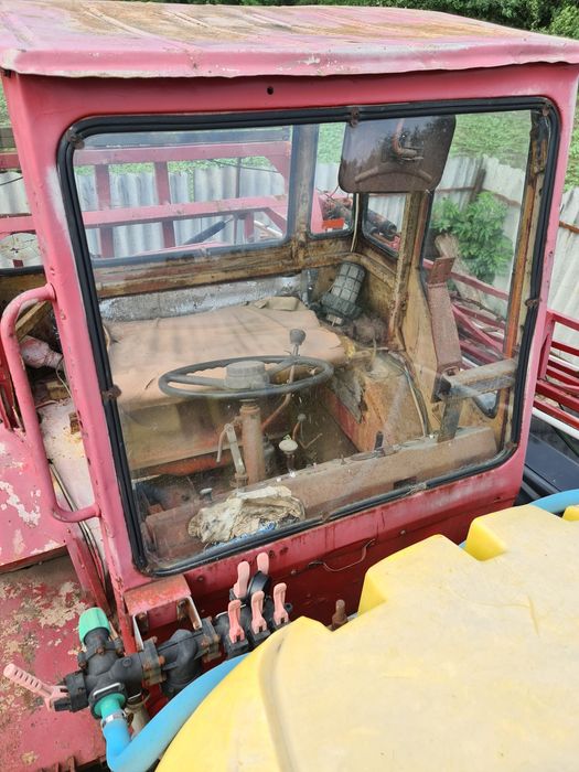 Оприскувач самохідний Т 16