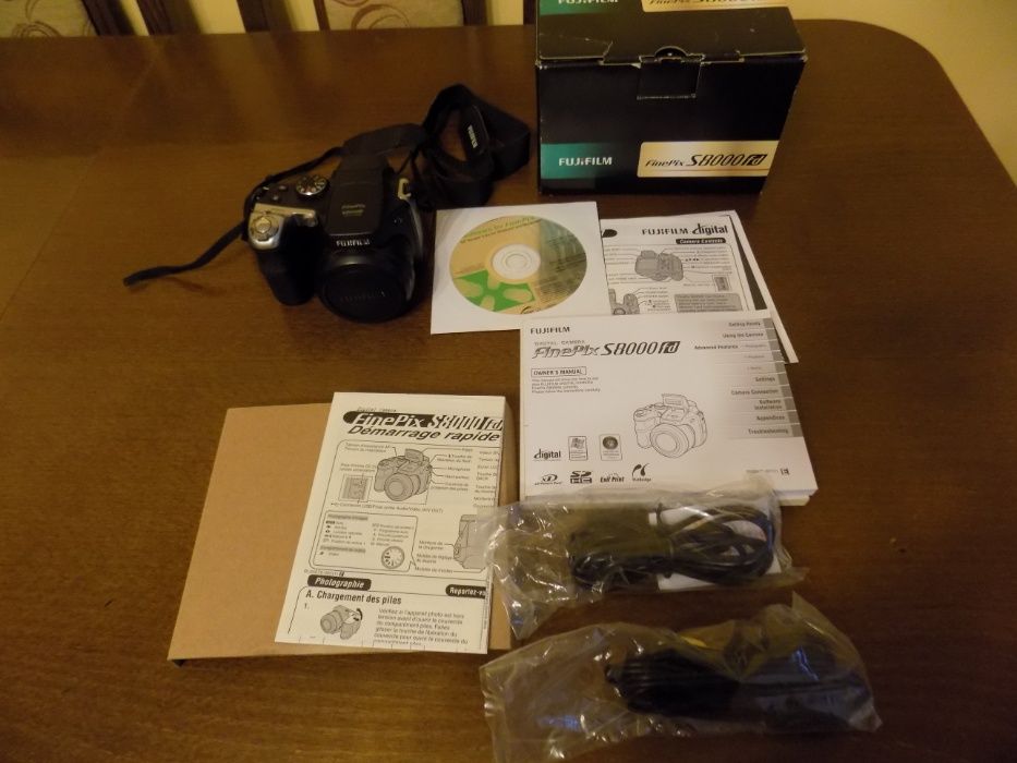 Aparat fotograficzny FUJIFILM FinePix S8000