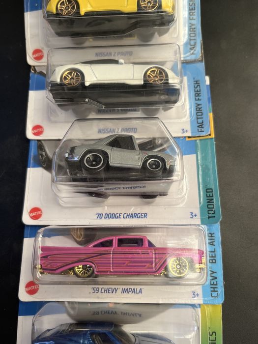 Miniaturas HotWheels 1/64 (Novos)