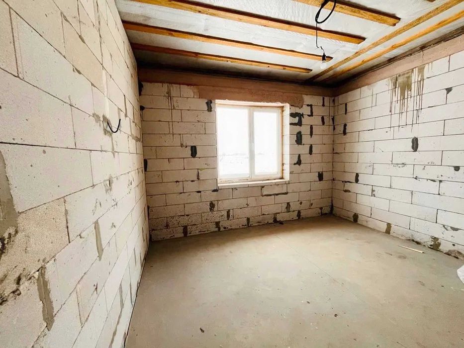 одноповерховий будинок 100 кв.м в КМ Міжріччя, поряд р.Десна