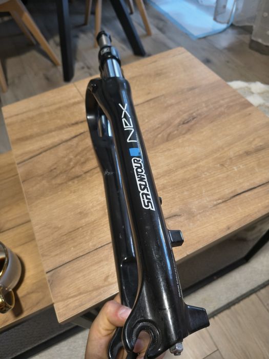 Amortyzator SR Suntour Nex