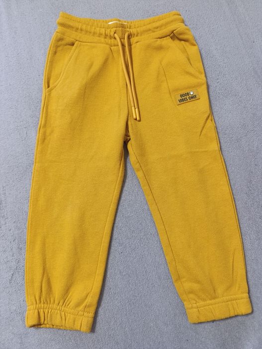 Одяг для хлопчика 2-4 роки