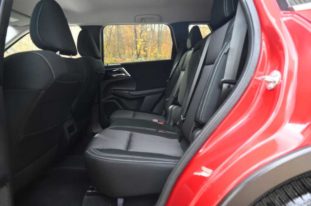 Mitsubishi Outlander PHEV SEL      2023