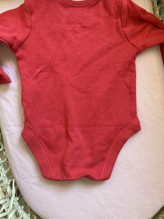 Pierwsze Boże Narodzenie. Body 62