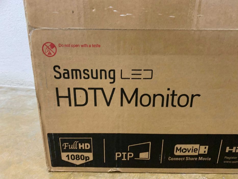 TV/monitor SAMSUNG 27 "polegadas