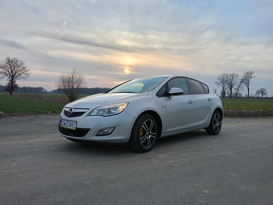 Sprzedam Opel Astra 4 J