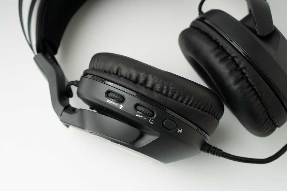 Навушники Roccat ELO 7.1 USB