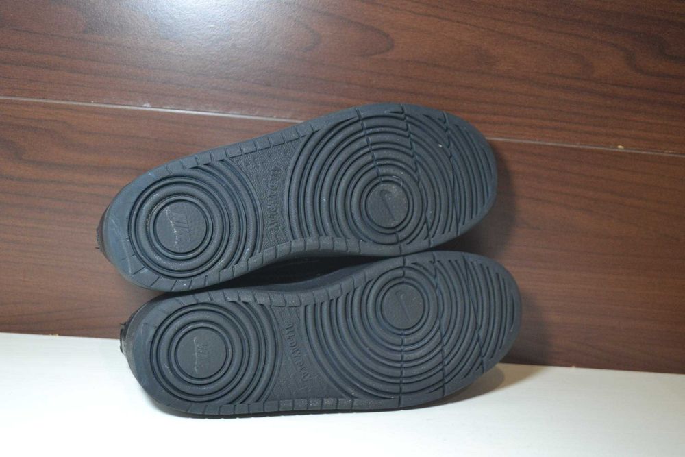 nike court borough 38.5р кроссовки кожаные оригинал