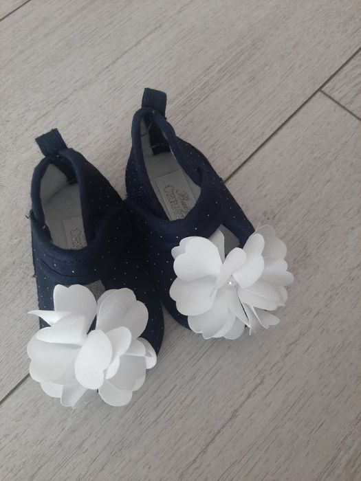 Buciki dla dziewczynki