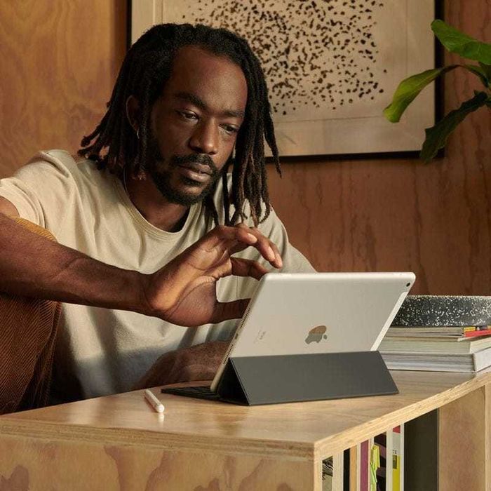 Apple iPad 10.2 64GB WiFi+Cellular Cinzento Sideral