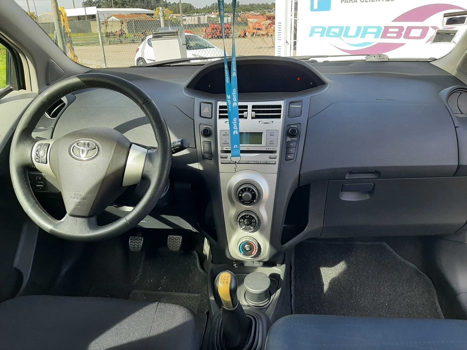 Toyota yaris 1.0