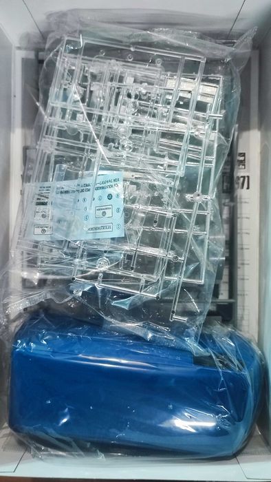 Modelismo Hasegawa 21209 VWT1 DeliveryVan Truck Escala1:24 Novo Selado