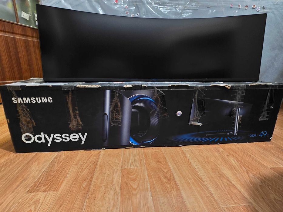 Супер ультраширокий ігровий монітор 49" Samsung CHG90 (LC49HG90DMRXEN) QLED 144Hz / Повний комплект