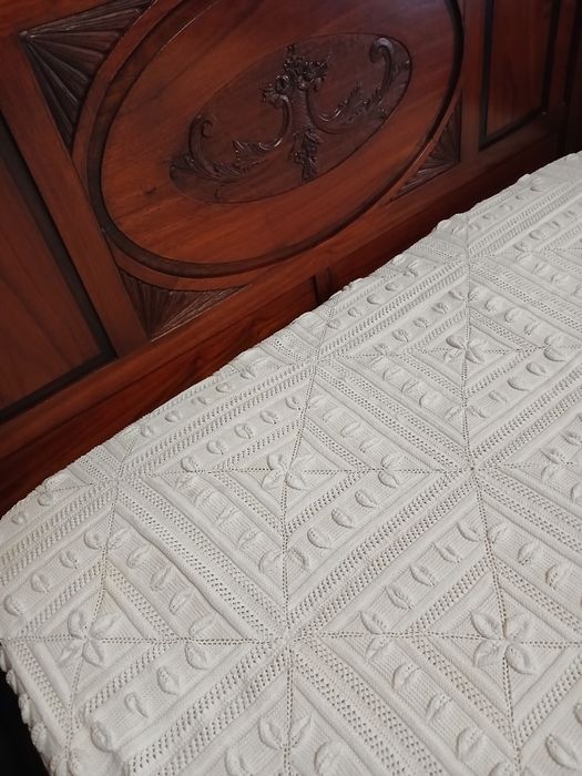 Colcha feita à mão, cama de casal