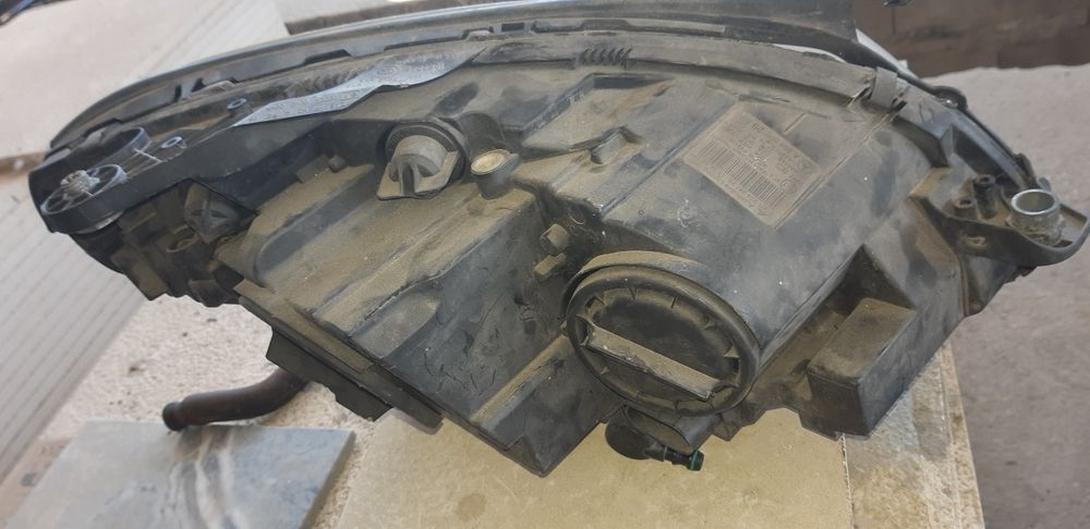 Faróis Xenon Mercedes w204