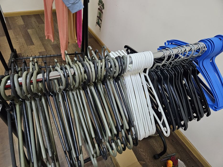 Вешалки плечики тремпеля