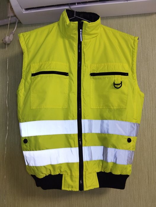 Спецовка роба сигнальная жилетка  48-50