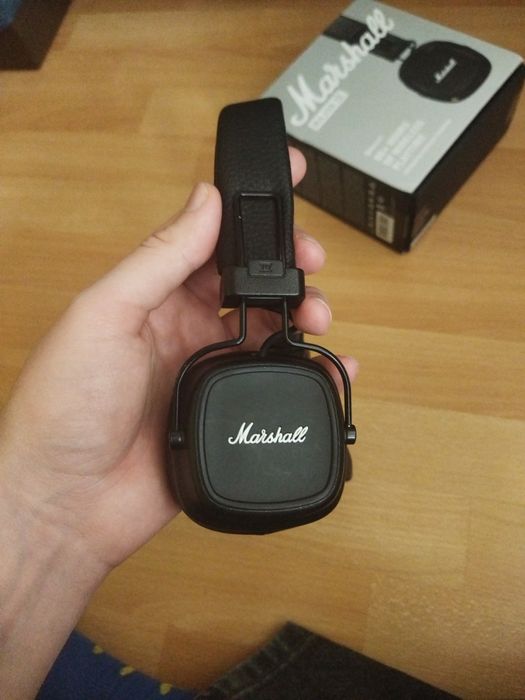 Marshall Major IV  з новим проводом та  новими амбушурами