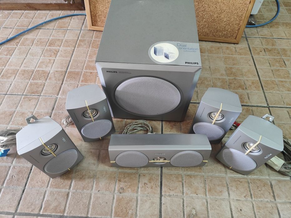 Home cinema 5.1 com DVD Philips