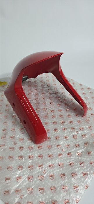 Ducati Panigale 25- części owiewki reflektor