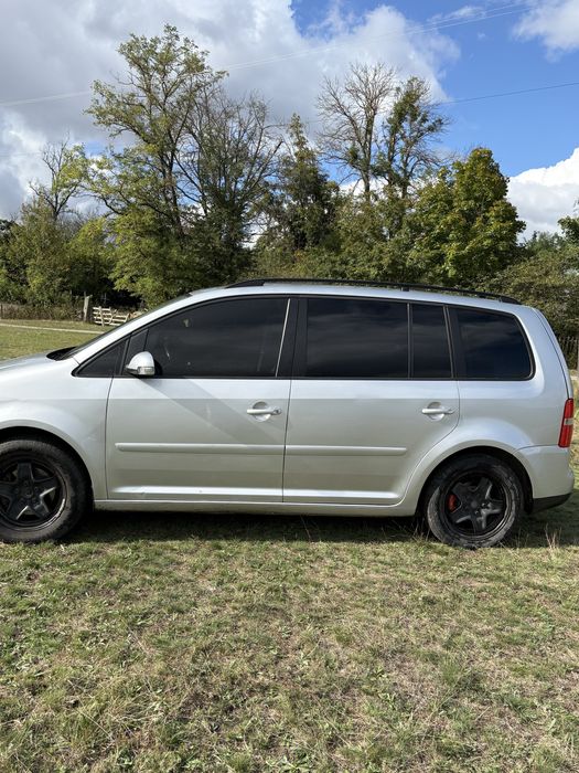 volkswagen touran 1.6 mpi