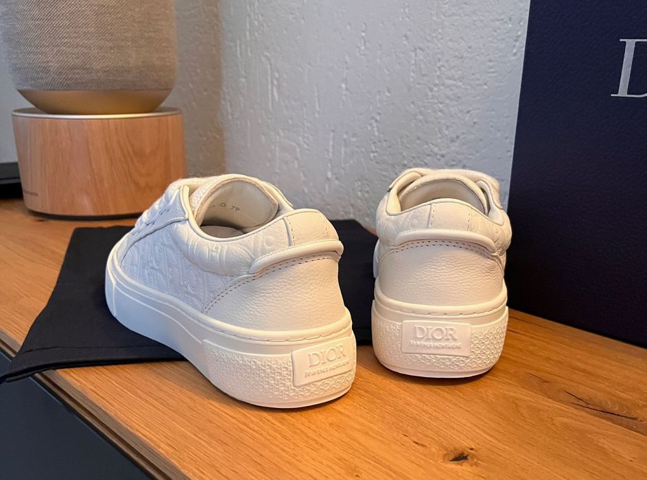 Sneakersy Dior białe