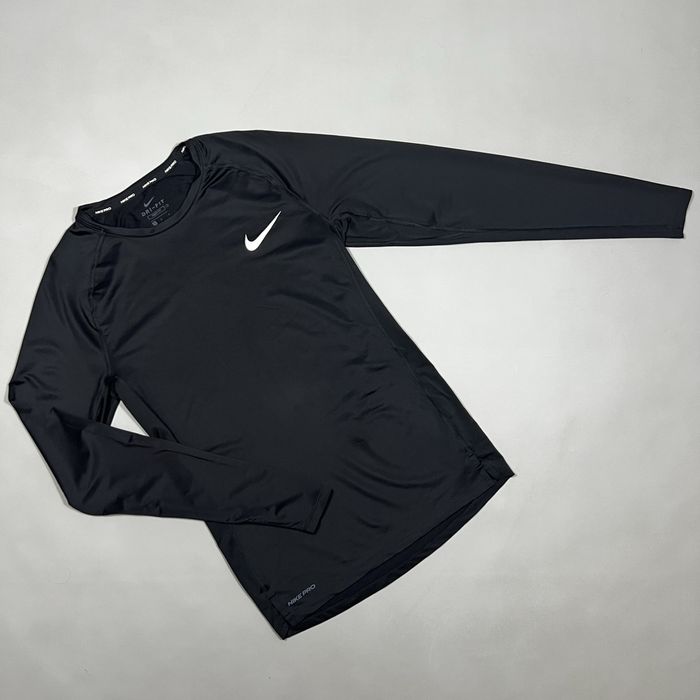 Чоловічий рашгард Nike Np Top Ls Tight BV5588-010