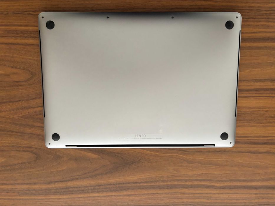 Apple Macbook Pro 16" i9 Touch Bar 2019 32GB / 1TB SSD