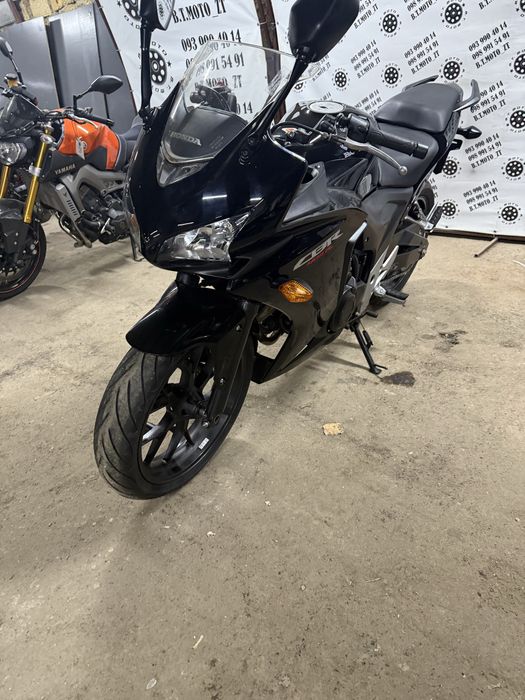 Японский мотоцикл Honda CBR 400R из Японии Хонда СБР 400 Р