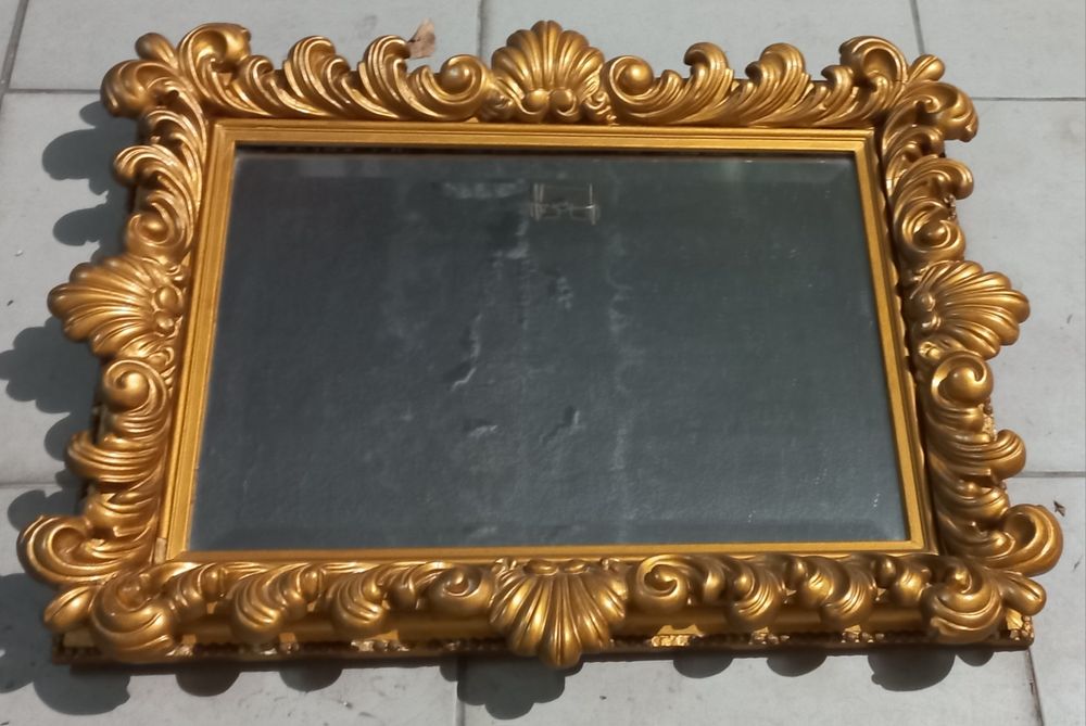 Espelho em talha dourada - impecável