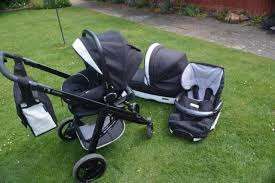 Carrinho + alcofa + uma oferta, para príncipe ou princesa!