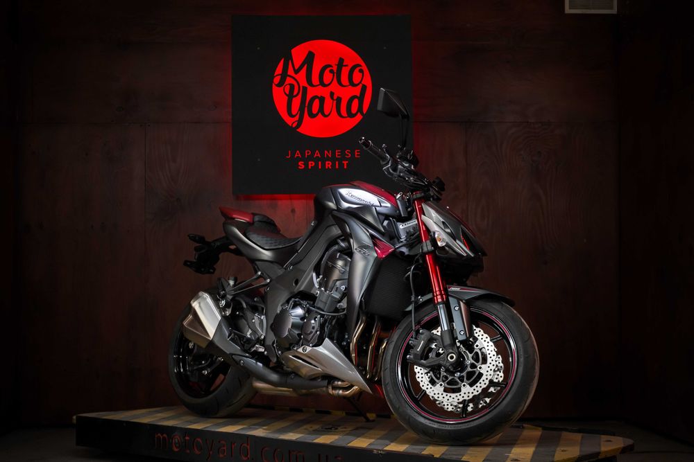 Kawasaki Z1000 із Японії