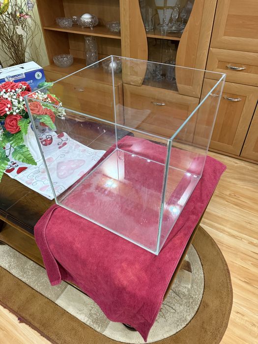 Akwarium OptiWhite 40x40x40 64l