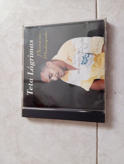 Autographed CD: 1995 Teta Lágrimas Poema na Madrugada