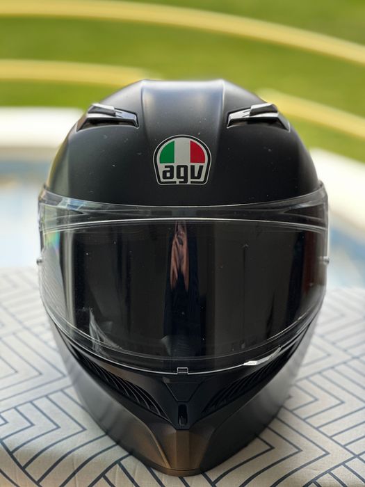 Capacete pista AGV