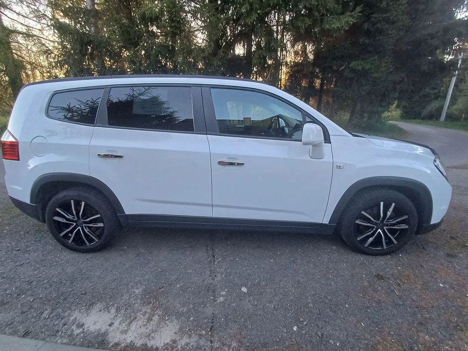 Chevrolet Orlando Stan b.dobry, wszystko sprawne, diesel, nowe opony, bagażnik dachowy g