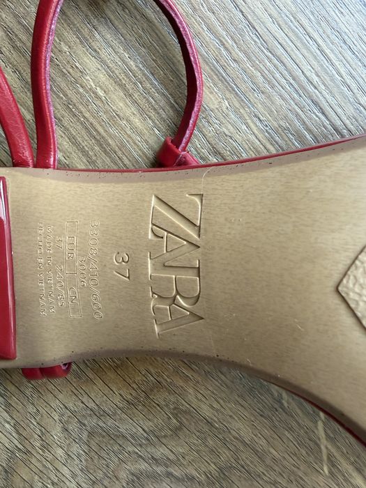 Sandalias Zara 37