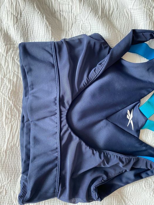 zestaw sportowy: Biustonosz + legginsy Reebok